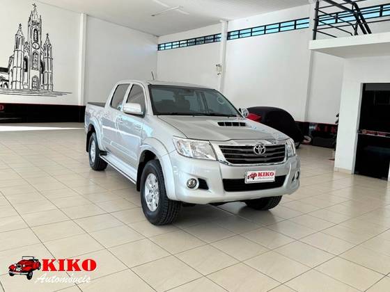 TOYOTA HILUX 3.0 SRV 4X4 CD 16V TURBO INTERCOOLER DIESEL 4P MANUAL